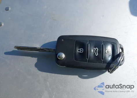 2015 Volkswagen Passat 1.8T Wolfsburg Edition from USA, damaged, VIN 1VWAT7A32FC050528